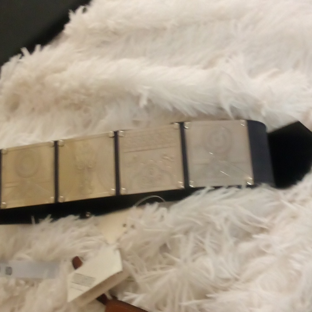 Gianni Versace Belt Versus Size 60/28